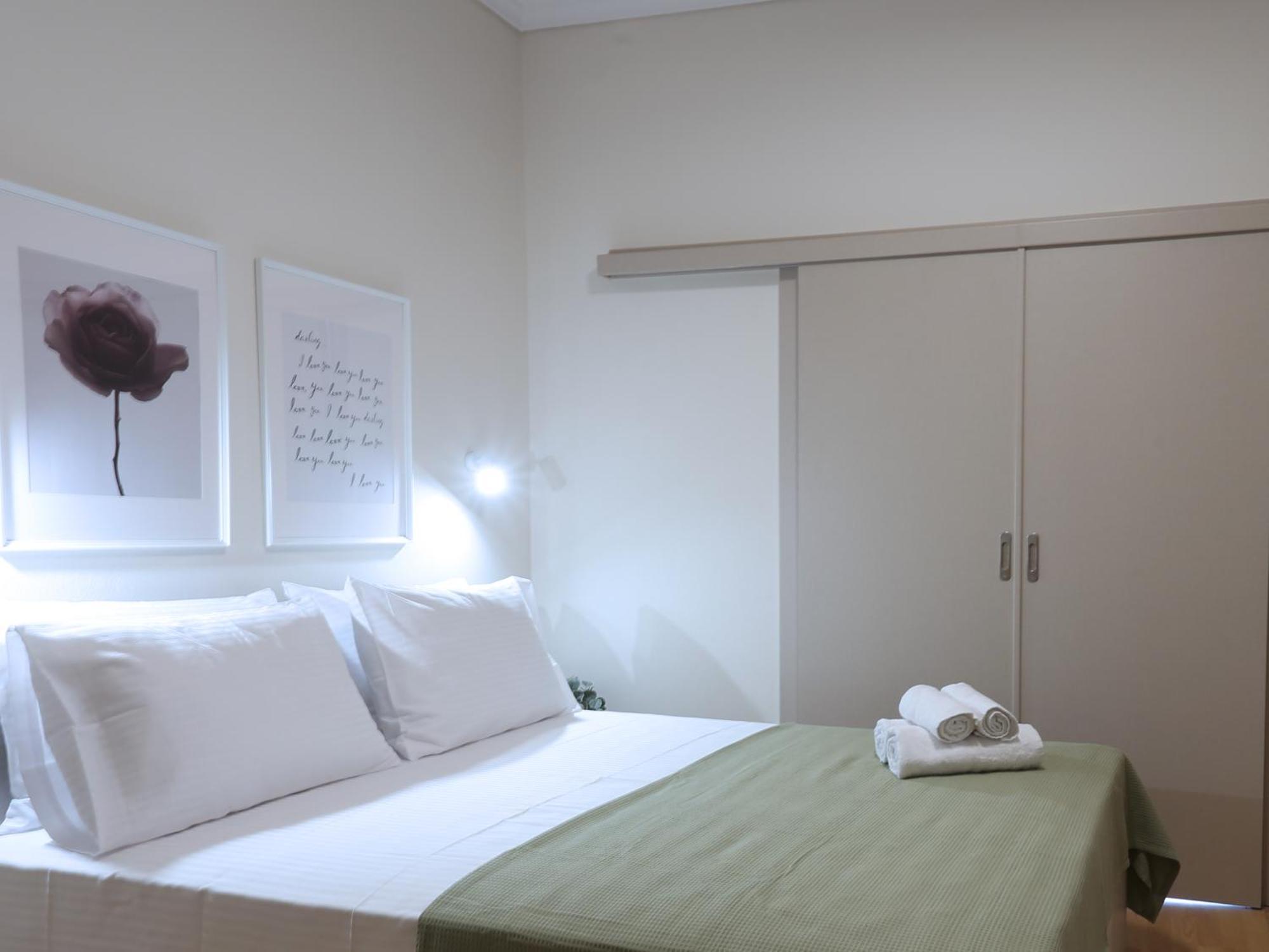 Nostos Luxury Apartment-Perfect Hospitality เทสซาโลนิกิ ภายนอก รูปภาพ
