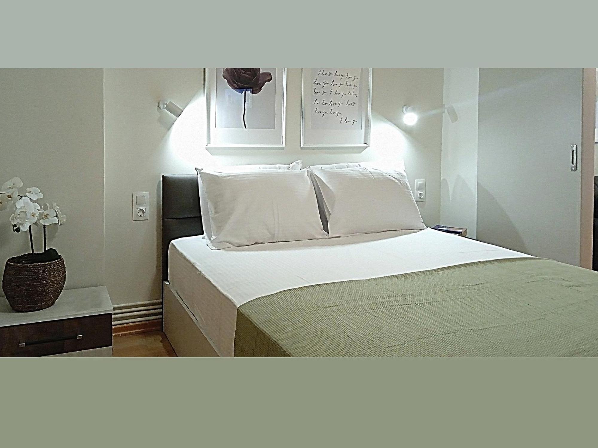 Nostos Luxury Apartment-Perfect Hospitality เทสซาโลนิกิ ภายนอก รูปภาพ