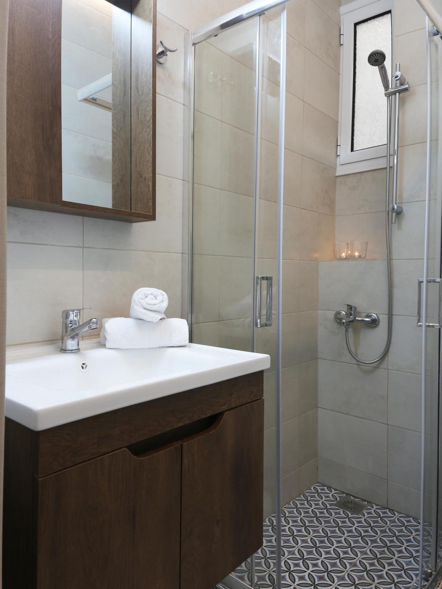 Nostos Luxury Apartment-Perfect Hospitality เทสซาโลนิกิ ภายนอก รูปภาพ