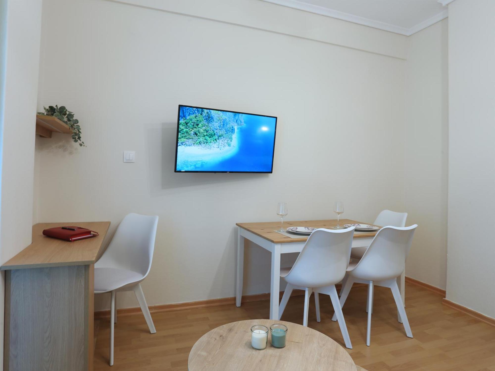 Nostos Luxury Apartment-Perfect Hospitality เทสซาโลนิกิ ภายนอก รูปภาพ