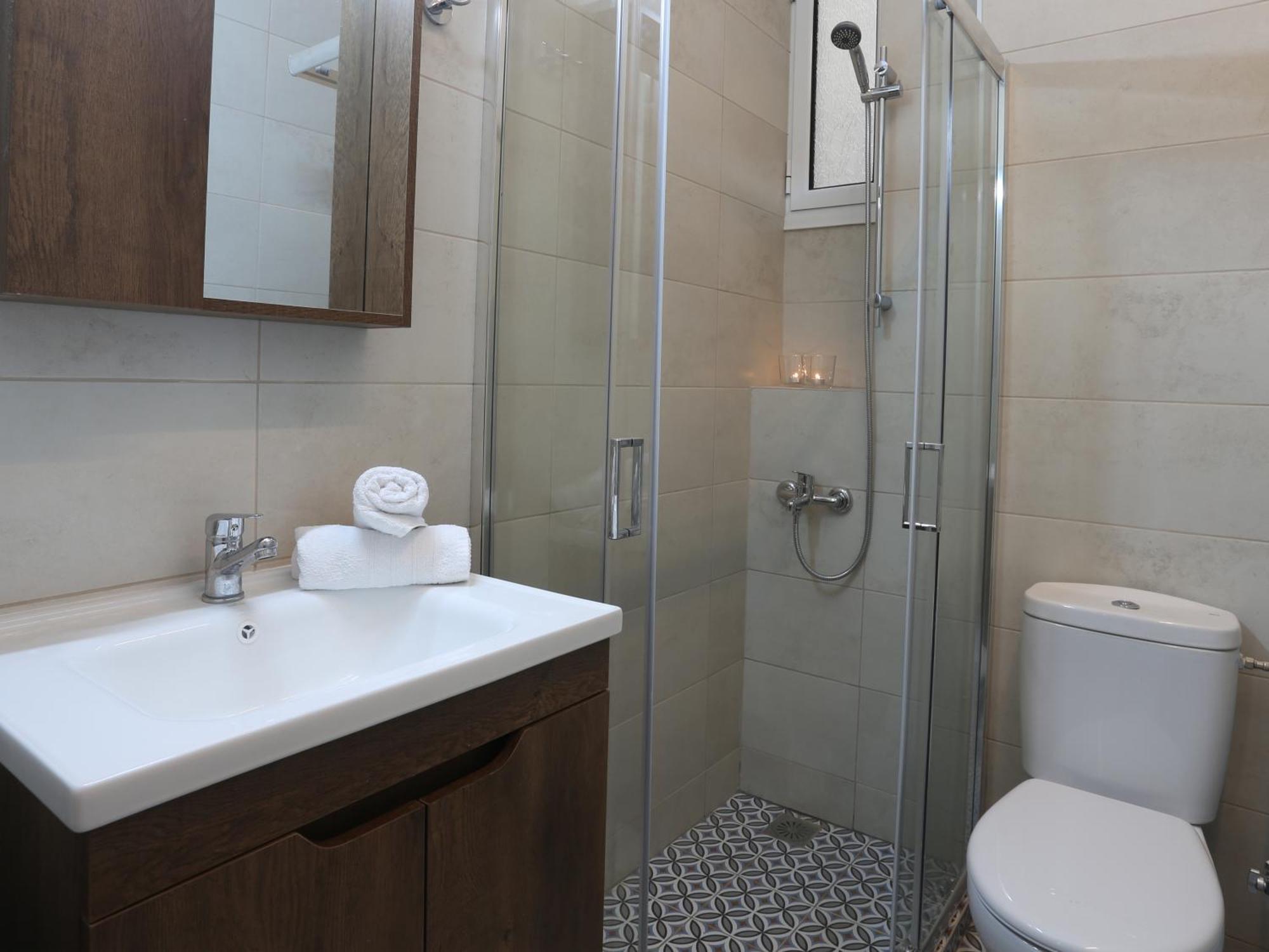 Nostos Luxury Apartment-Perfect Hospitality เทสซาโลนิกิ ภายนอก รูปภาพ