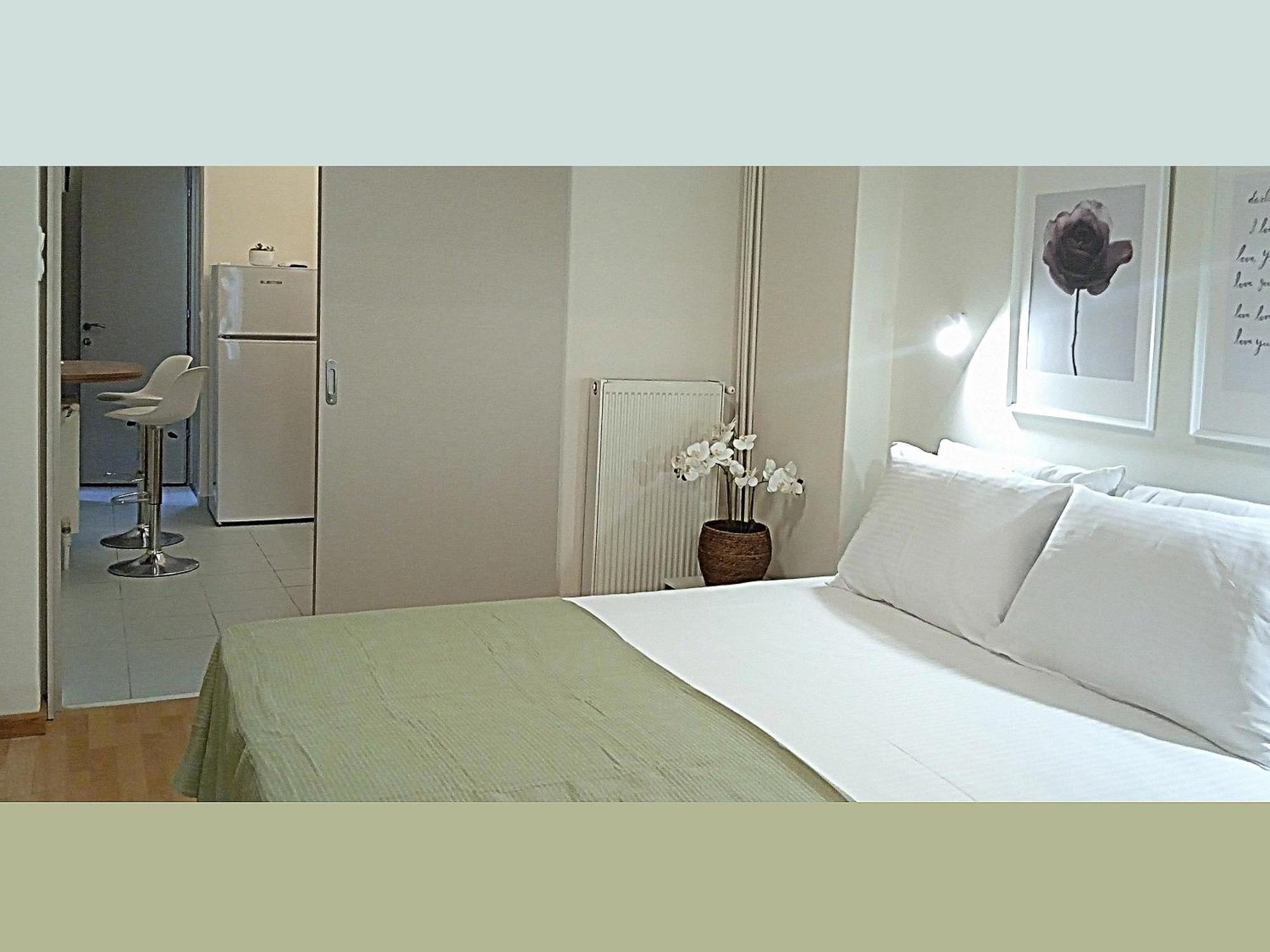 Nostos Luxury Apartment-Perfect Hospitality เทสซาโลนิกิ ภายนอก รูปภาพ
